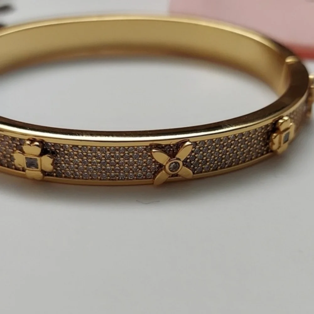 Kate Spade Heritage Bloom Hinged Bangle - Picture 8 of 10